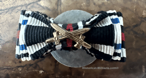 4knopft-small.gif 4knopft-small.gif