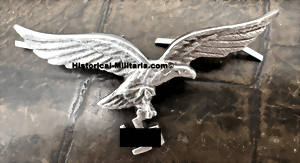 aglwca1t-small-2.gif