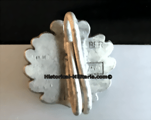 Eichenlaub zum Ritterkreuz des Eisernen Kreuzes 1939 am Kragenband - Oak Leaves for the Knights Cross - Fronde di Quercia per la Croce di Cavaliere della Croce di Ferro Eichenlaub zum Ritterkreuz des Eisernen Kreuzes 1939 am Kragenband - Oak Leaves for the Knights Cross - Fronde di Quercia per la Croce di Cavaliere della Croce di Ferro